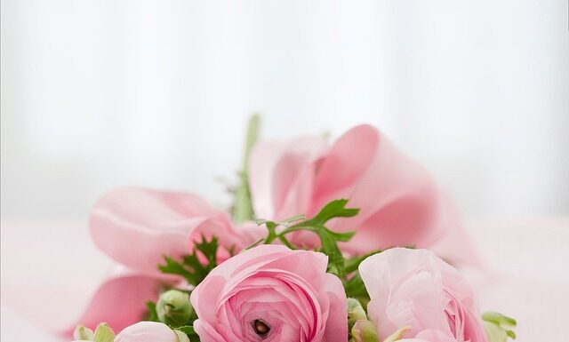 Jakich kwiatów nie powinno być w bukiecie ślubnym?